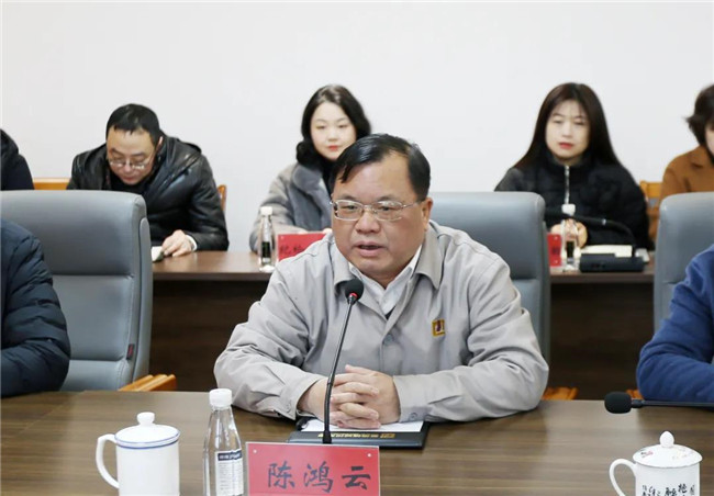 市國(guó)資委黨委書記、主任朱平生帶隊(duì)走訪慰問城投集團(tuán)
