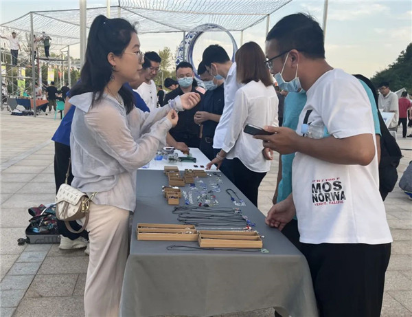 興商貿(mào) 促消費 惠民生！景德鎮(zhèn)這里的夜市很火爆！
